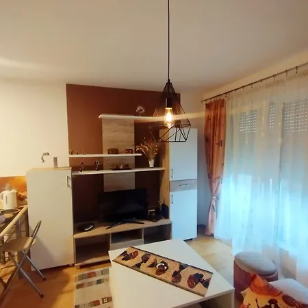 - Bee Happy Apartmán Sarajevo