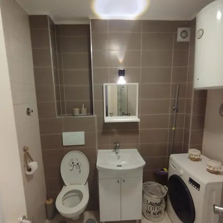 - Bee Happy Apartman Szarajevó