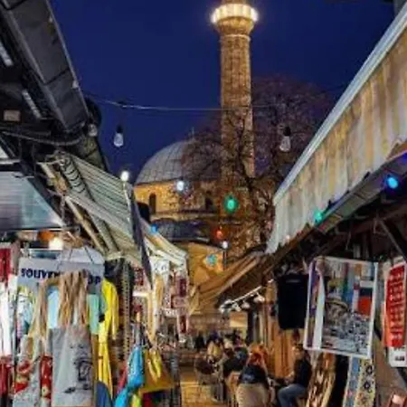 - Bee Happy * Szarajevó