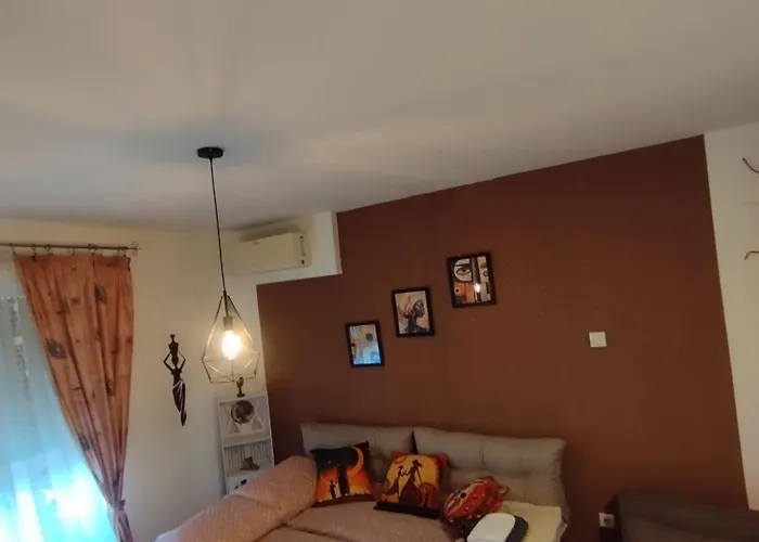 - Bee Happy Szarajevó