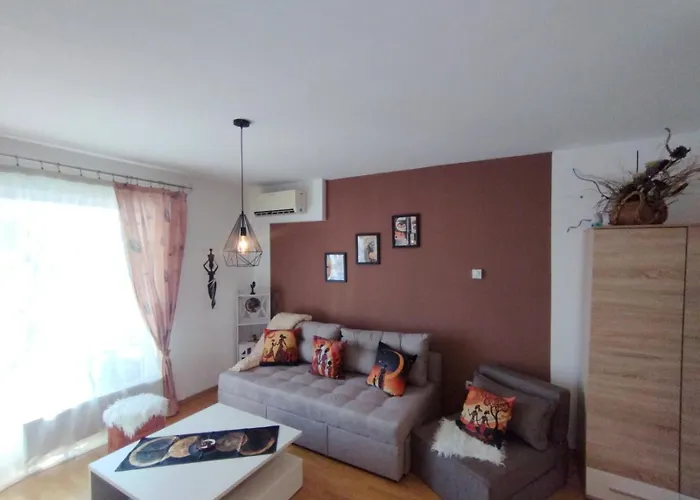 - Bee Happy Apartman